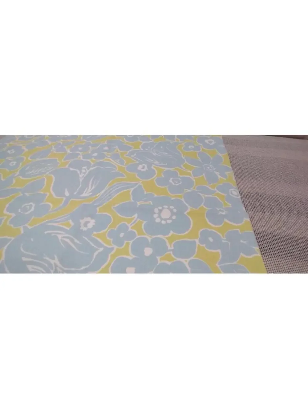 Pindler 100% Cotton Chartreuse Pop Art Blue Designer Fabric Sampler 23.5 x 24 in
